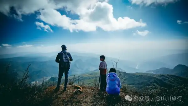 15公里,6小時,徒步登頂大理巍山第一高峰紫金山,領略萬川之美